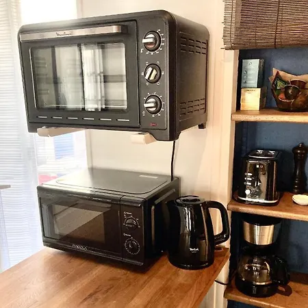 Appartement Haute Meublé Avec Cour Privative Granville
