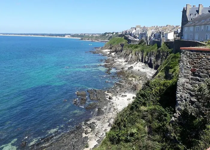 Haute Meuble Avec Cour Privative