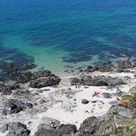 Daire Haute Meuble Avec Cour Privative Granville