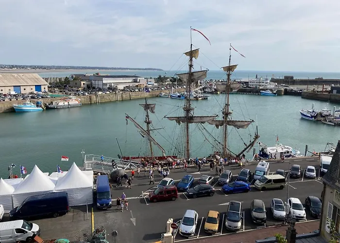 Haute Meuble Avec Cour Privative Apartment *